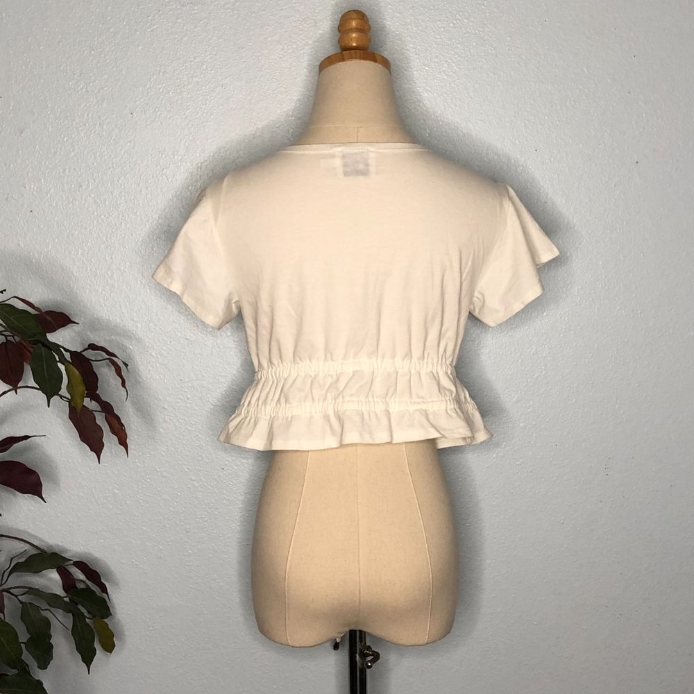 Princess Polly Jamison Reid White Crop Top Short Sleeve 4 - Picture 2 of 5